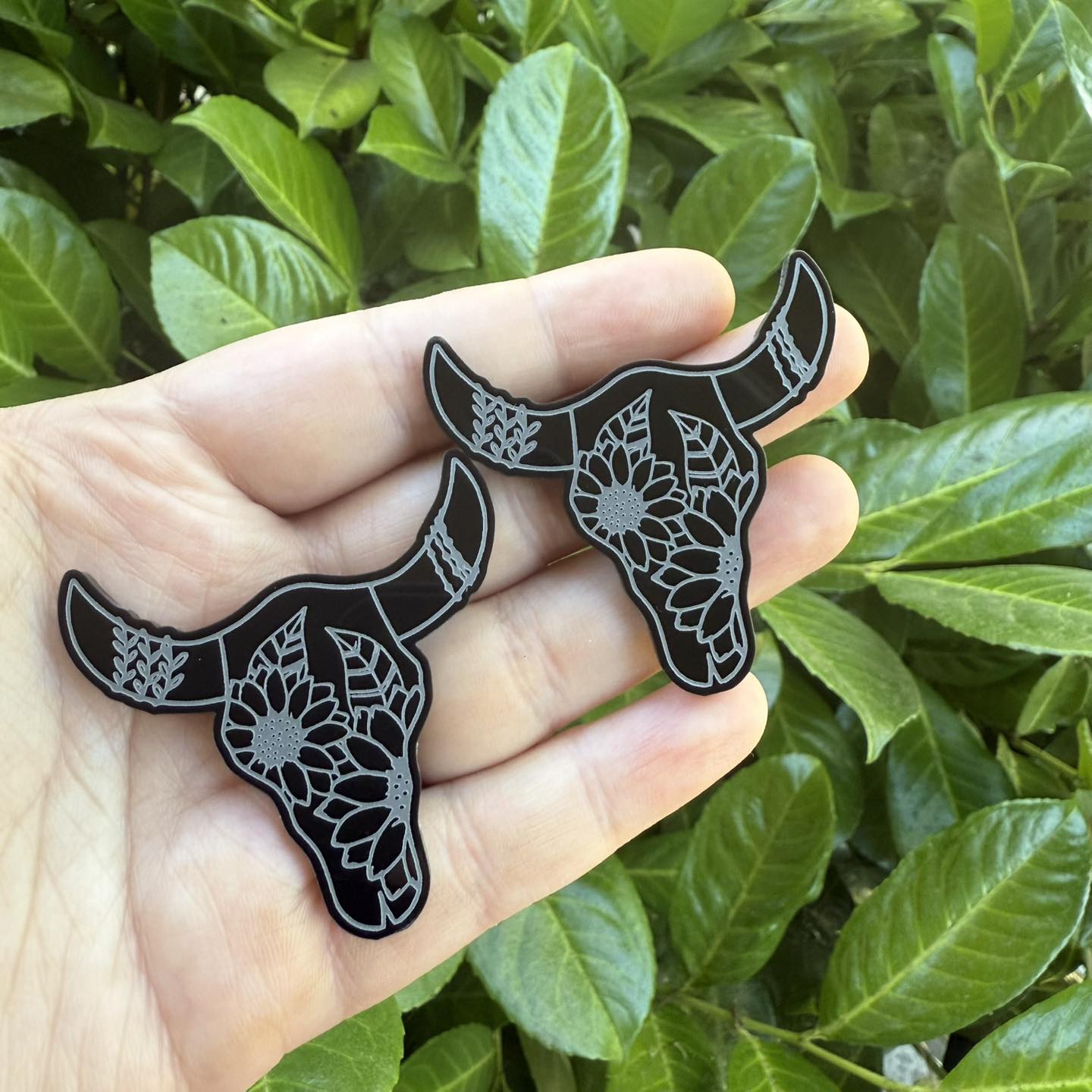 Skull Floral Black Acrylic Cabochon