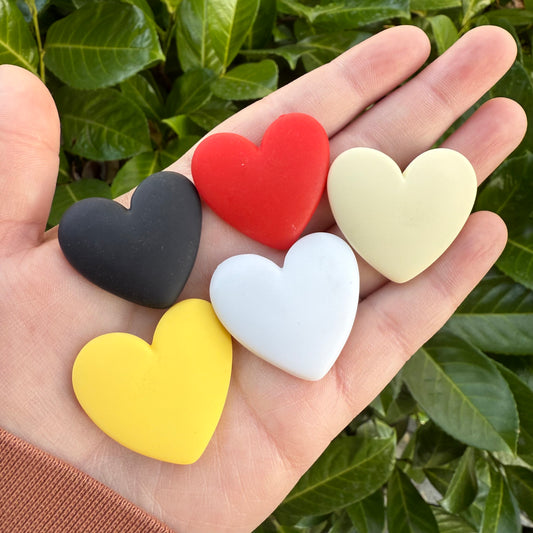 1.5 inch Heart Resin Bead Cabs