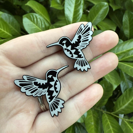 Hummingbird Black Acrylic Cabochon