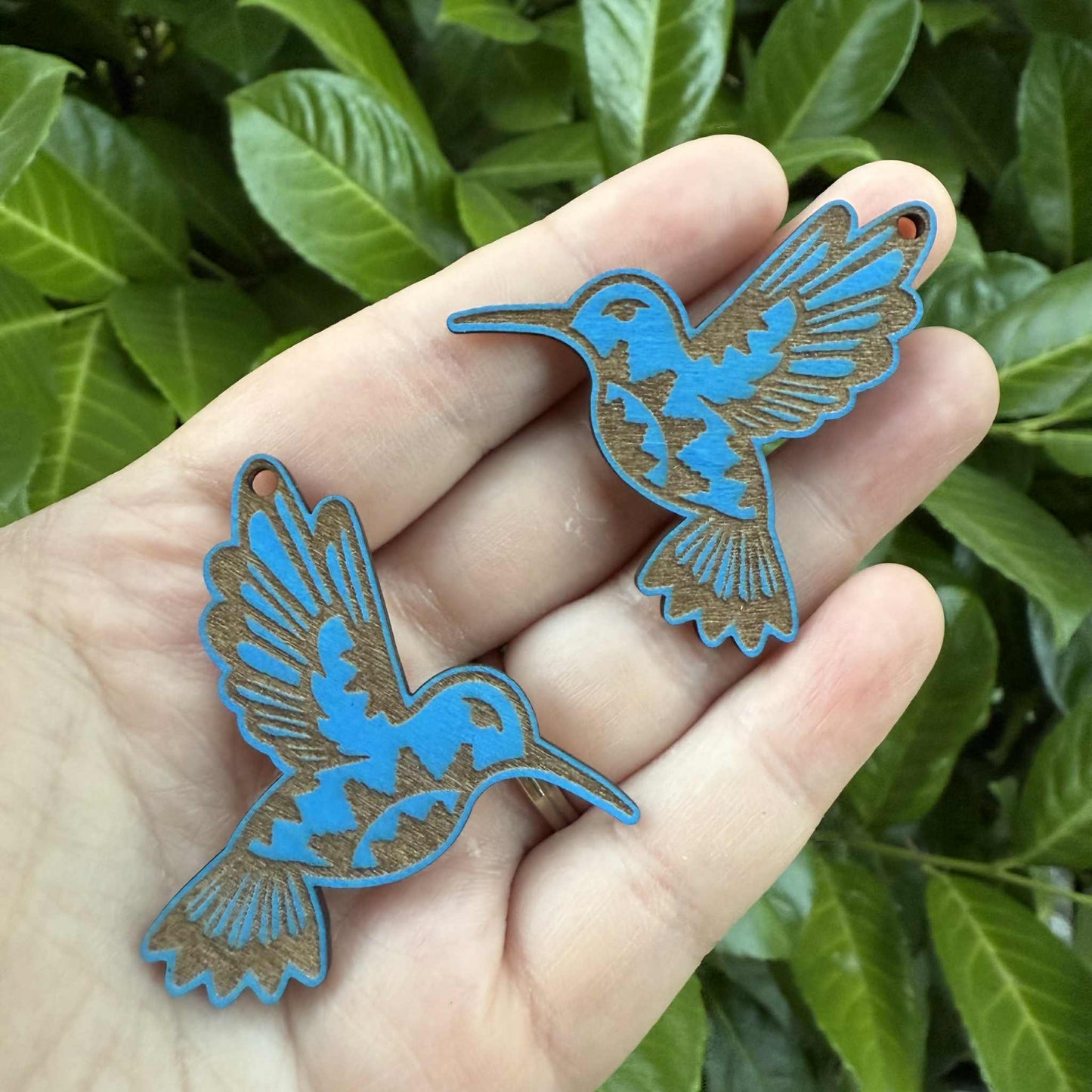 Hummingbird Blue Engraved Wood Cabochon