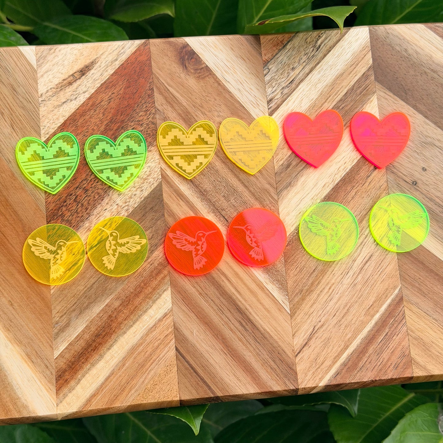 Transparent Fluorescent Neon Cabochon set