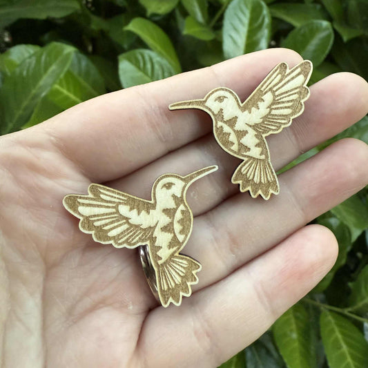 Hummingbird Wood Cabochon