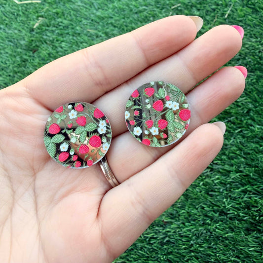Strawberry Silver Mirror Cabochon