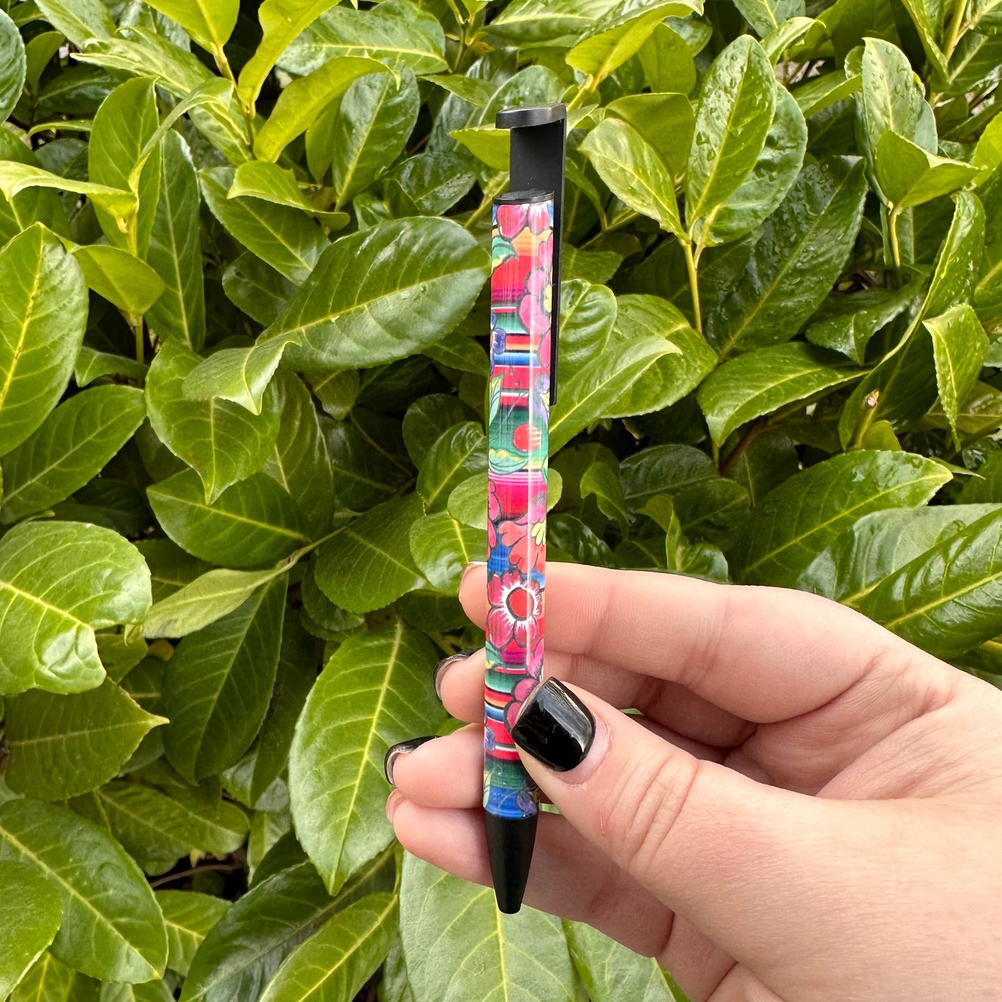 Floral Pen w/ a Phone Stand